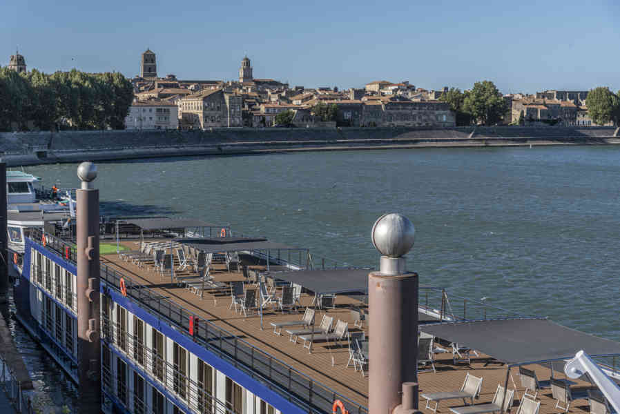 Francia - Arles 085.jpg
